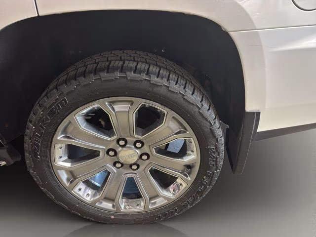 2015 White Diamond Clearcoat GMC Yukon Denali 4X4 SUV