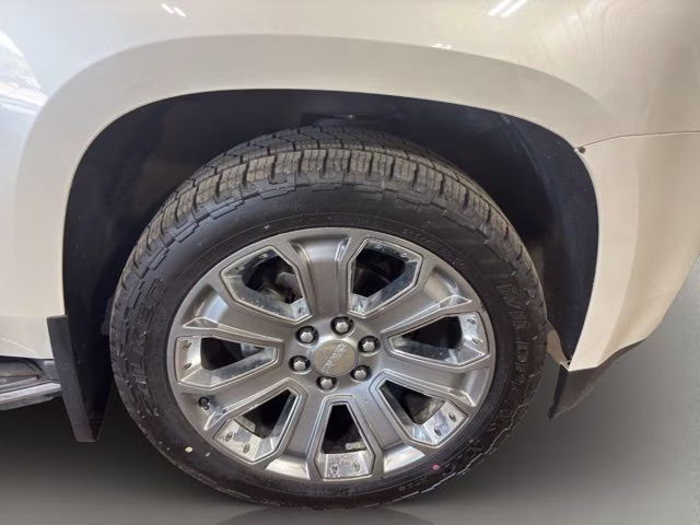 2015 White Diamond Clearcoat GMC Yukon Denali 4X4 SUV