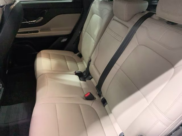 2025 Crystal White Lincoln Corsair Premiere AWD SUV