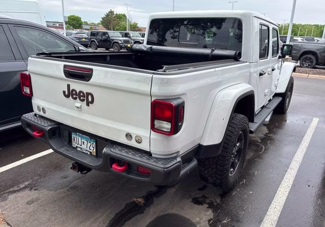 2023 Bright White Clearcoat Jeep Gladiator Rubicon 4X4 Truck