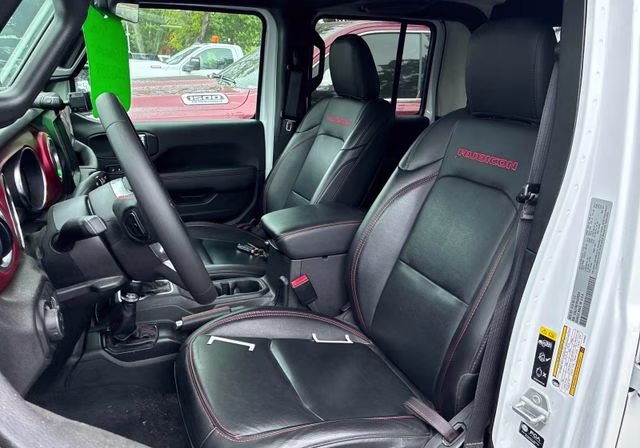 2023 Bright White Clearcoat Jeep Gladiator Rubicon 4X4 Truck