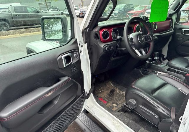 2023 Bright White Clearcoat Jeep Gladiator Rubicon 4X4 Truck