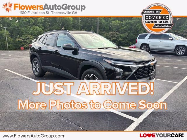 2025 Chevrolet Trax LT's photo