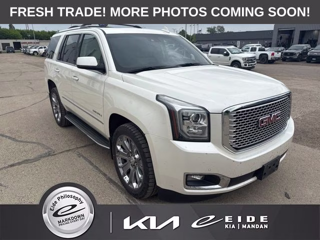 2015 GMC Yukon 4WD Denali's photo