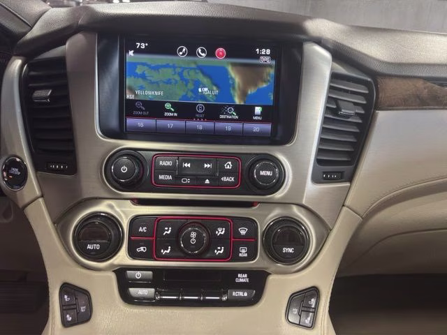 2015 White Diamond Clearcoat GMC Yukon Denali 4X4 SUV