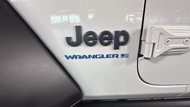 2023 Bright White Clearcoat Jeep Wrangler Rubicon 4xe 4X4 SUV