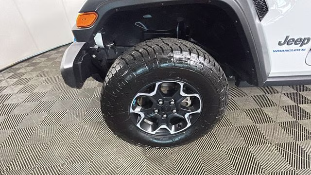 2023 Bright White Clearcoat Jeep Wrangler Rubicon 4xe 4X4 SUV