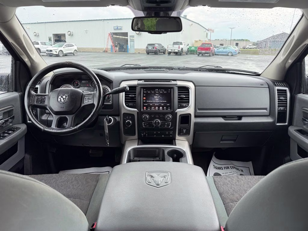 2017 Brilliant Black Crystal Pearlcoat Ram 3500 Big Horn 4X4 Truck