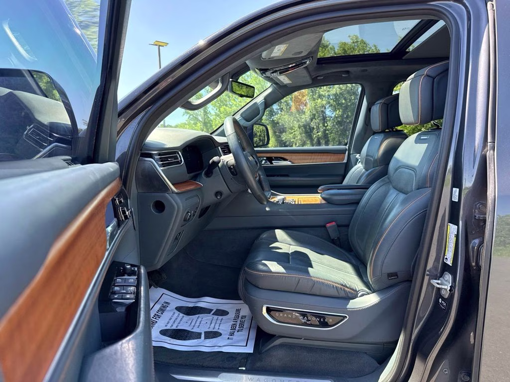 2022 Baltic Gray Metallic Clearcoat Jeep Grand Wagoneer Series II 4X4 SUV