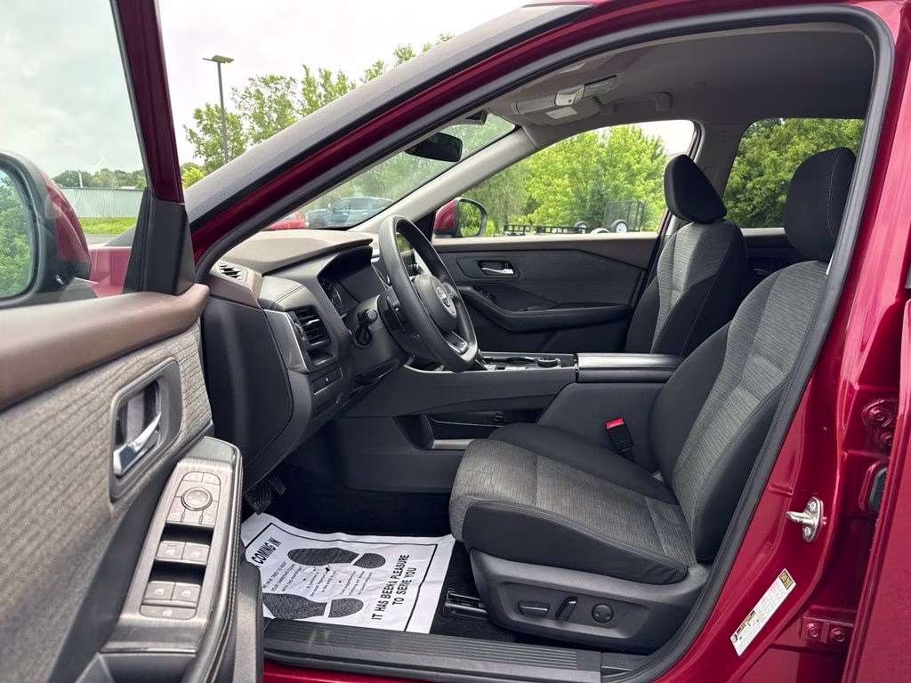 2023 Scarlet Ember Tintcoat Nissan Rogue SV AWD SUV
