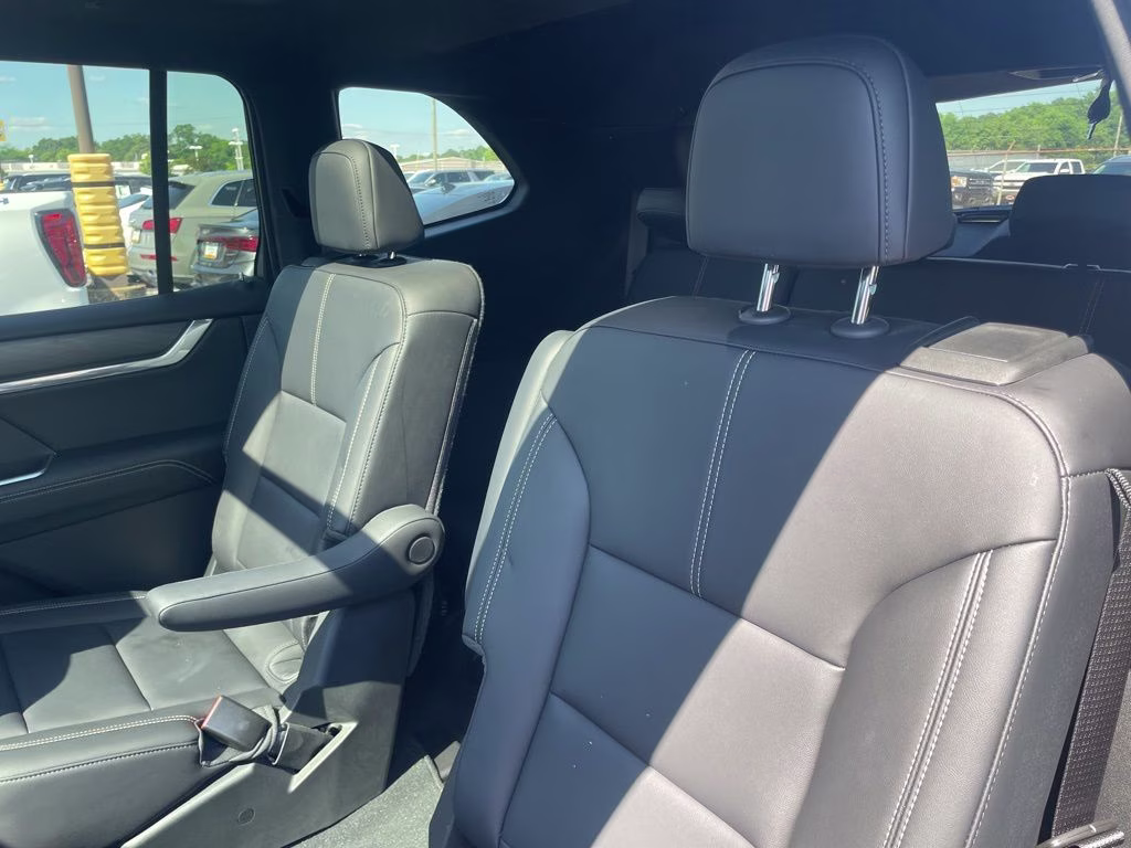 2024 Sterling Metallic GMC Acadia Elevation AWD SUV