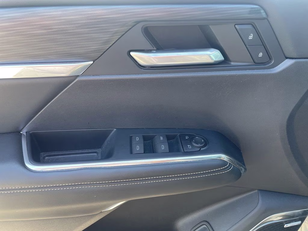 2024 Sterling Metallic GMC Acadia Elevation AWD SUV