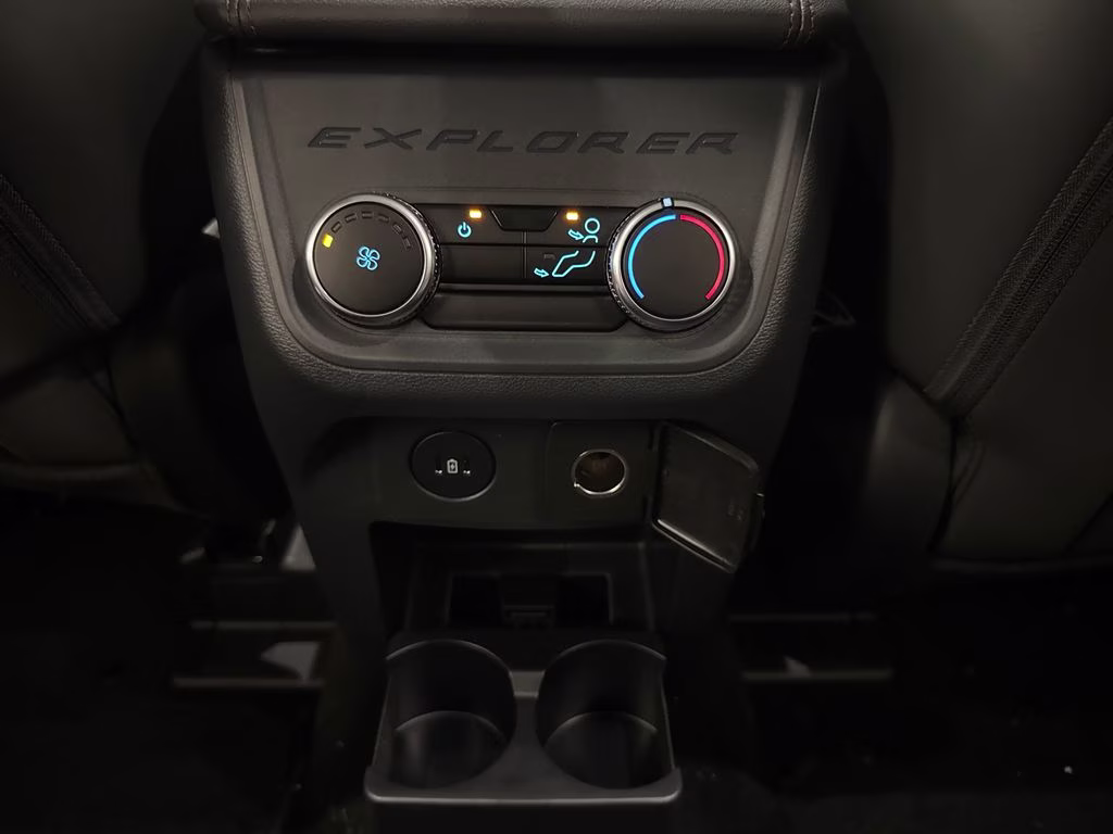 2026 Space White Metallic Ford Explorer Active RWD SUV