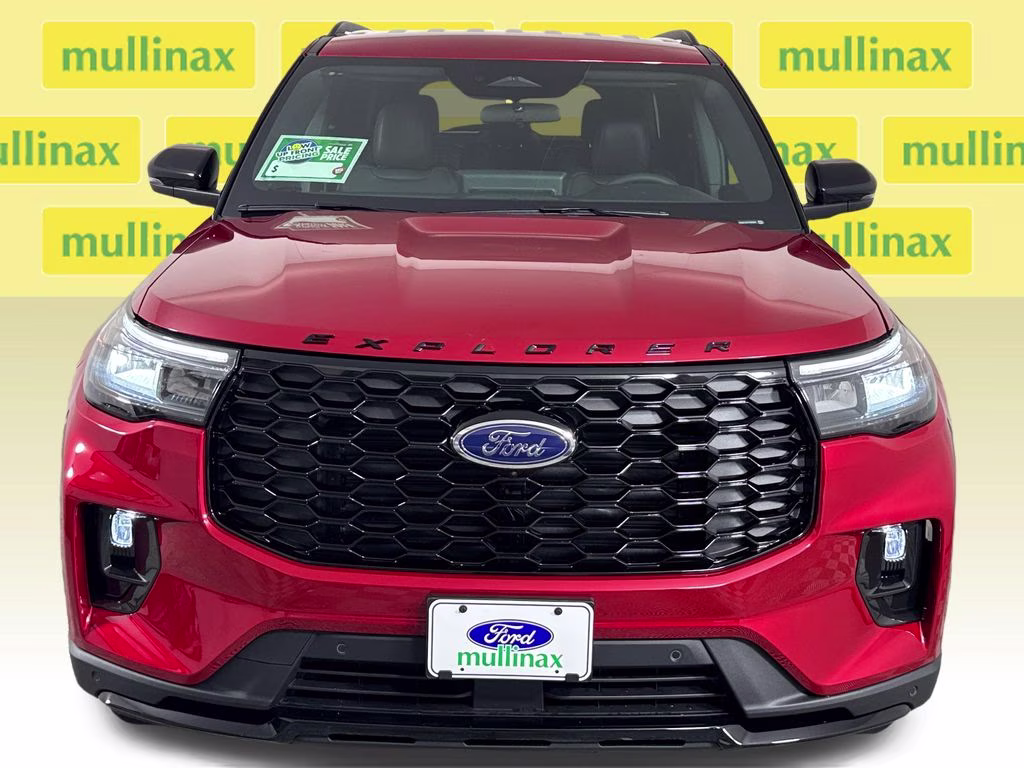 2026 Rapid Red Metallic Tinted Clearcoat Ford Explorer ST-Line RWD SUV