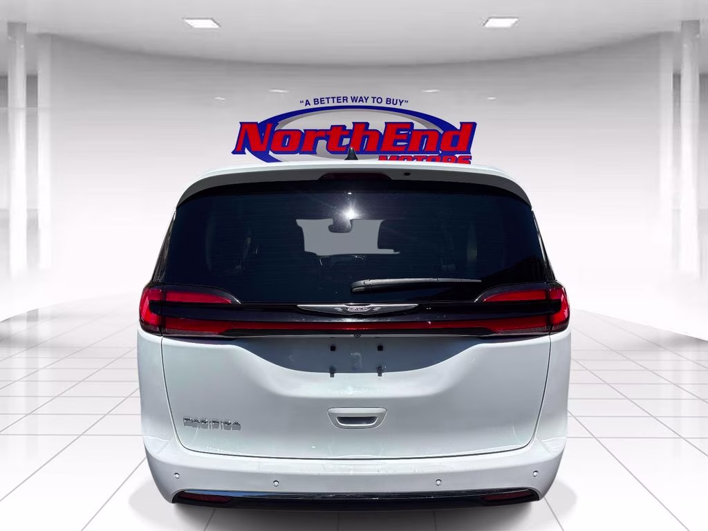 2023 Bright White Clearcoat Chrysler Pacifica Touring L FWD Van