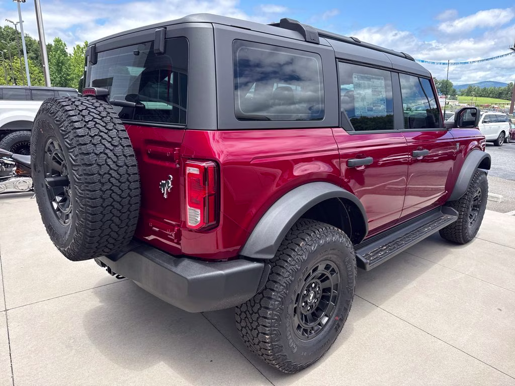 2026 Ruby Red Metallic Tinted Clearcoat Ford Bronco Base 4X4 SUV