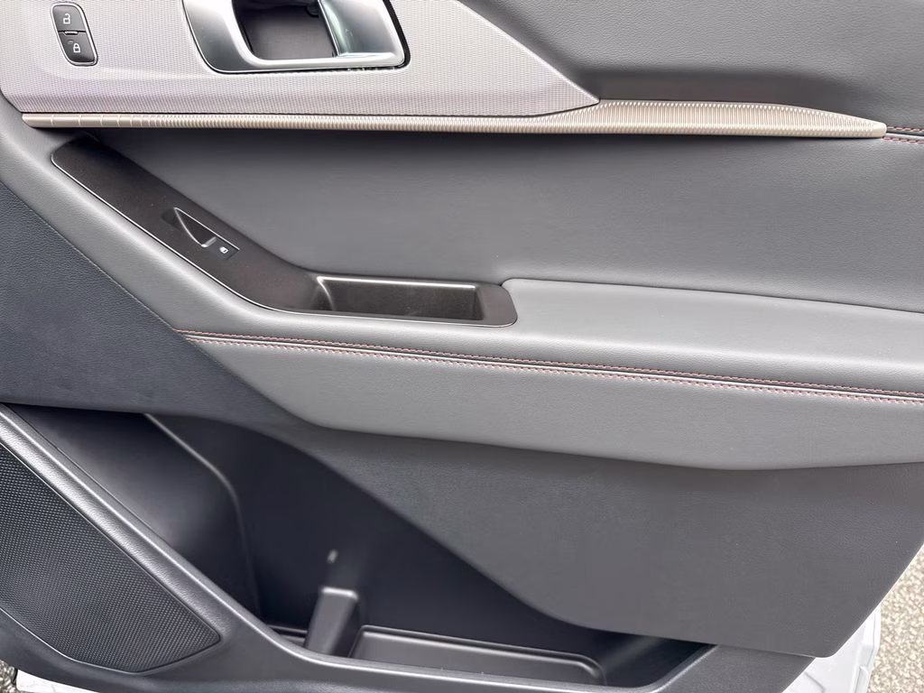 2026 Space White Metallic Ford Explorer Active RWD SUV
