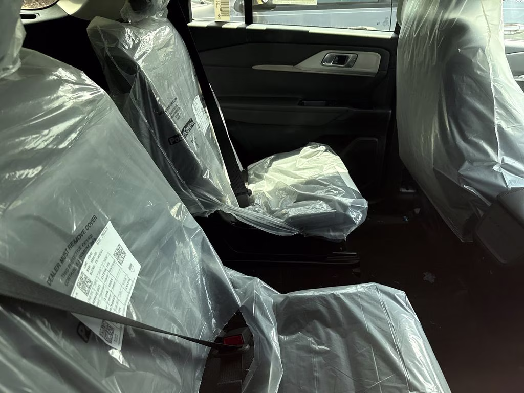 2026 Space White Metallic Ford Explorer Active RWD SUV