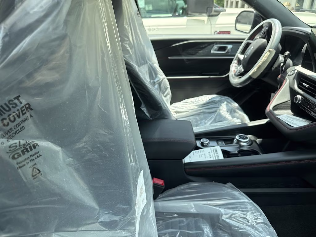 2026 White Metallic Ford Explorer ST-Line RWD SUV