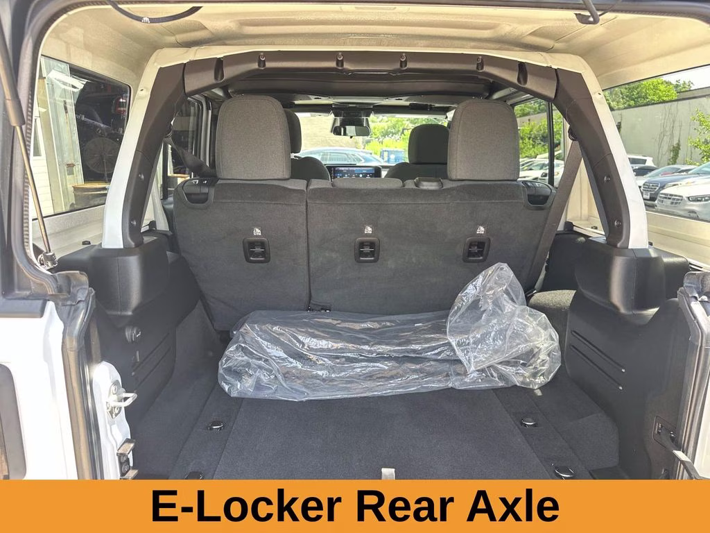2025 Bright White Clearcoat Jeep Wrangler Willys 4X4 SUV