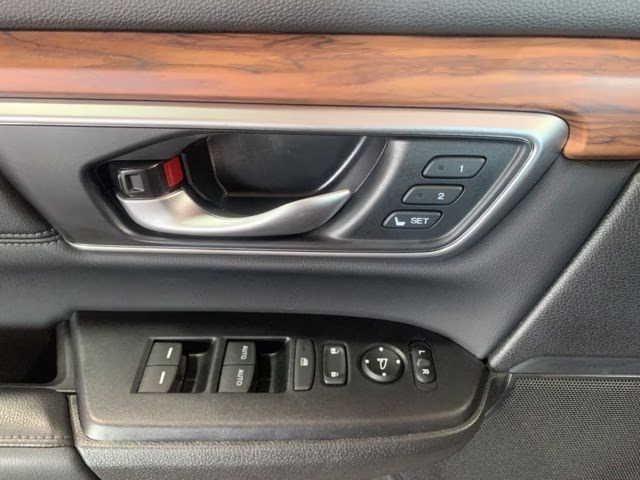 2022 Gray Pearl Honda CR-V Hybrid Touring AWD SUV