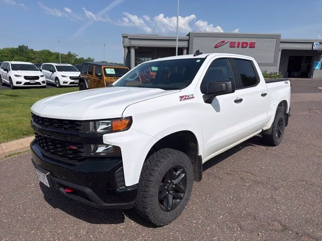 2020 Summit White Chevrolet Silverado 1500 Custom Trail Boss 4X4 Truck