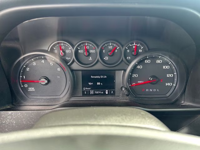 2020 Summit White Chevrolet Silverado 1500 Custom Trail Boss 4X4 Truck