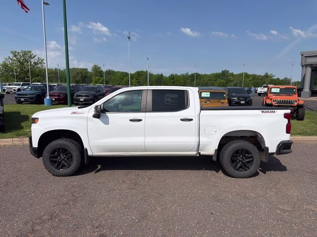 2020 Summit White Chevrolet Silverado 1500 Custom Trail Boss 4X4 Truck