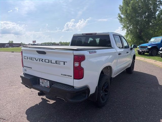 2020 Summit White Chevrolet Silverado 1500 Custom Trail Boss 4X4 Truck