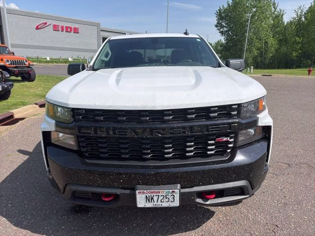 2020 Summit White Chevrolet Silverado 1500 Custom Trail Boss 4X4 Truck