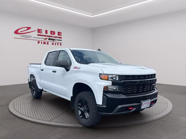 2020 Summit White Chevrolet Silverado 1500 Custom Trail Boss 4X4 Truck
