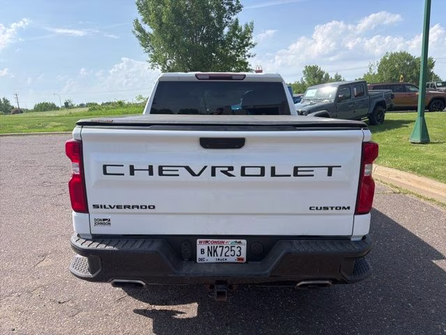 2020 Summit White Chevrolet Silverado 1500 Custom Trail Boss 4X4 Truck