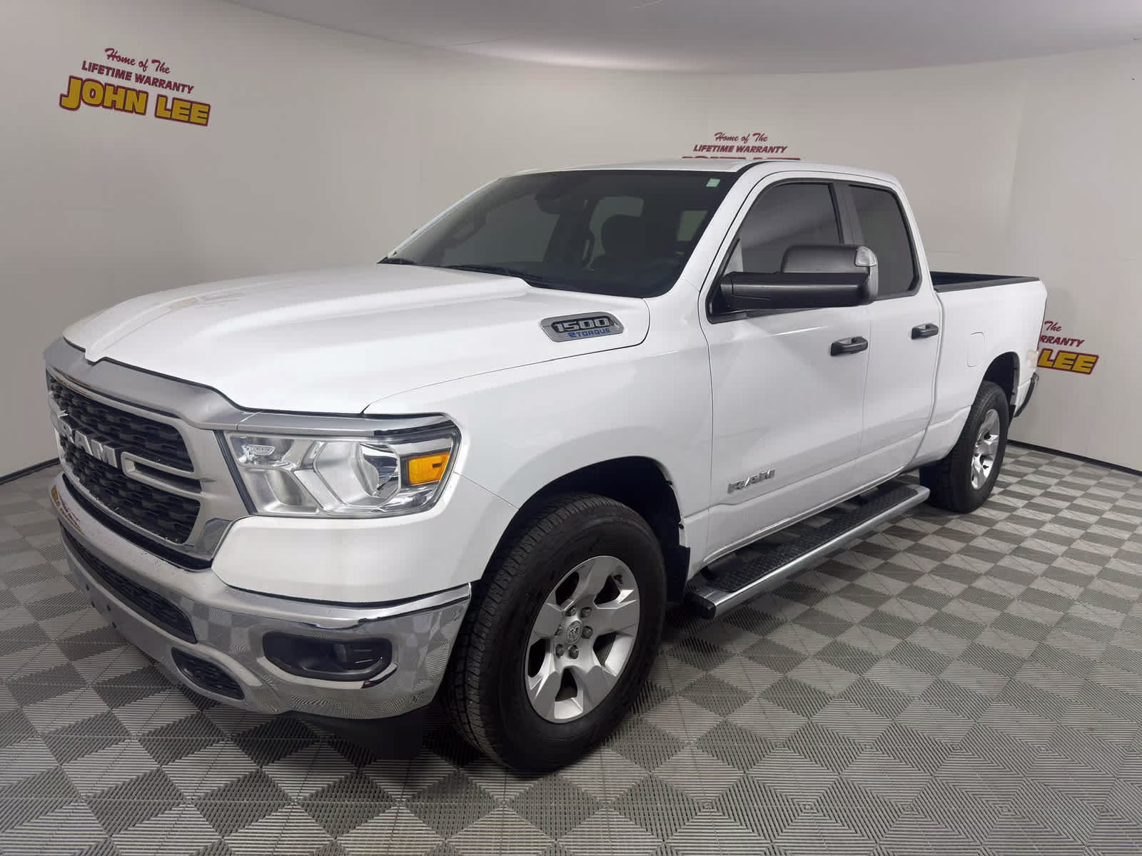 2024 RAM 1500 Big Horn/Lone Star 4x4 Quad Cab 6'4's photo