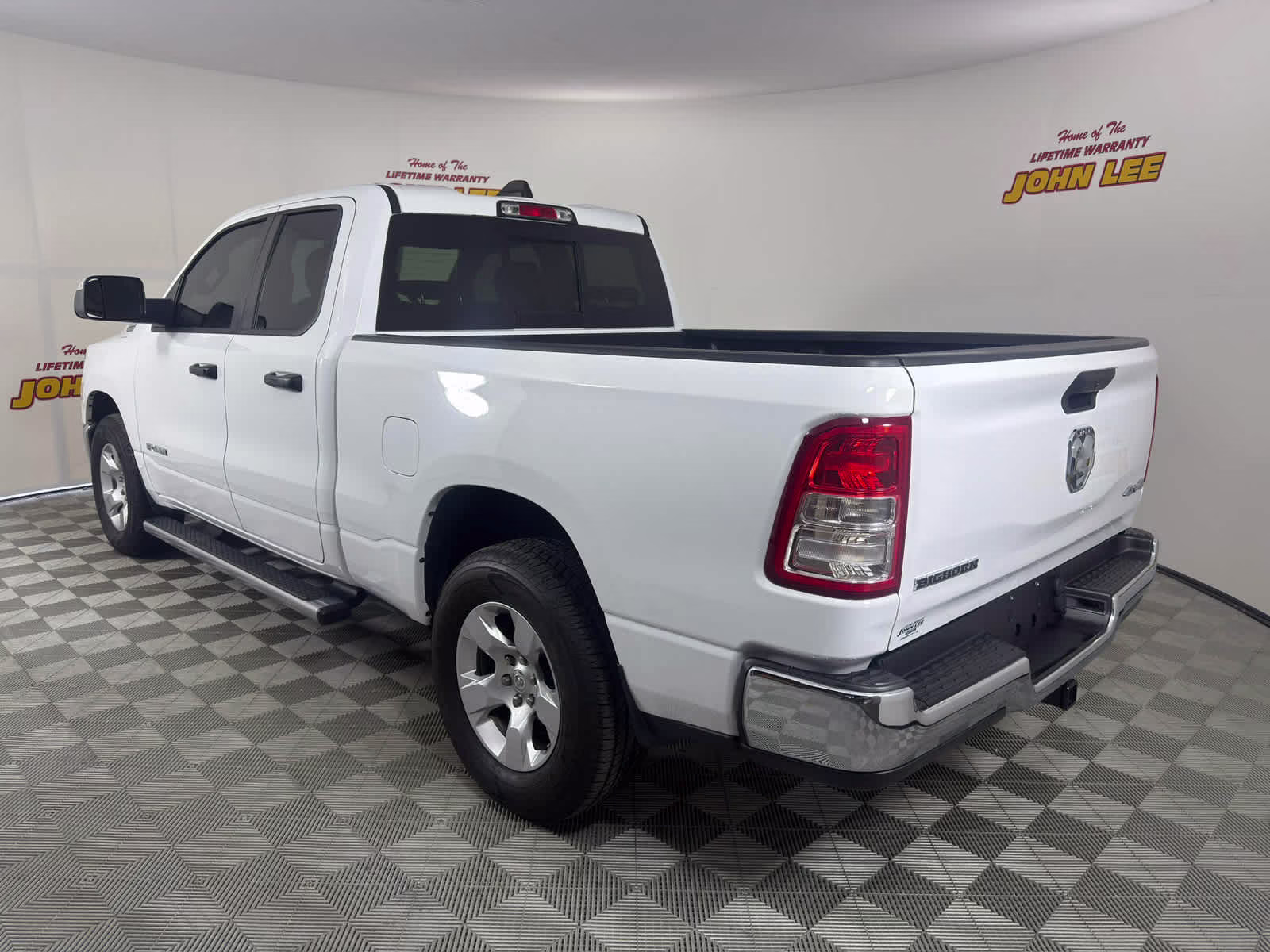 2024 Bright White Clearcoat Ram 1500 Big Horn 4X4 Truck