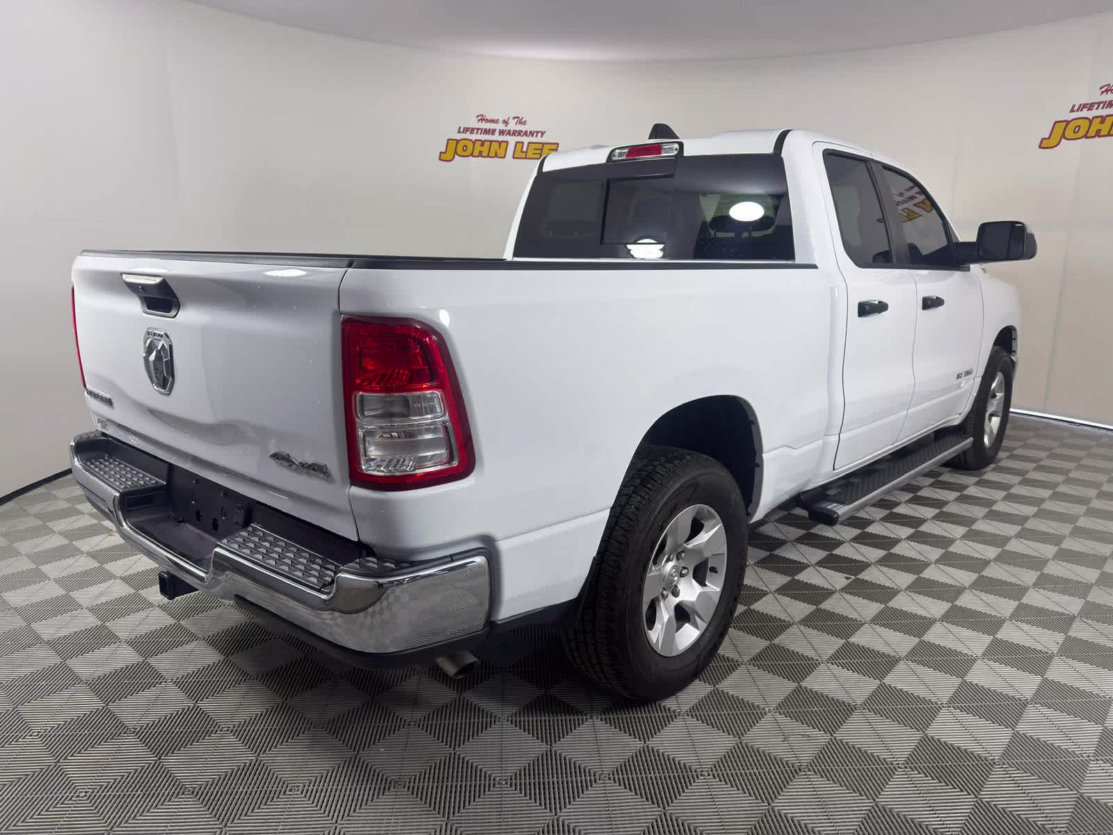 2024 Bright White Clearcoat Ram 1500 Big Horn 4X4 Truck