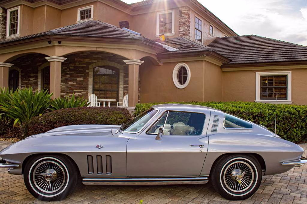 1965 Silver Pearl Chevrolet Corvette L76 L76 RWD Coupe