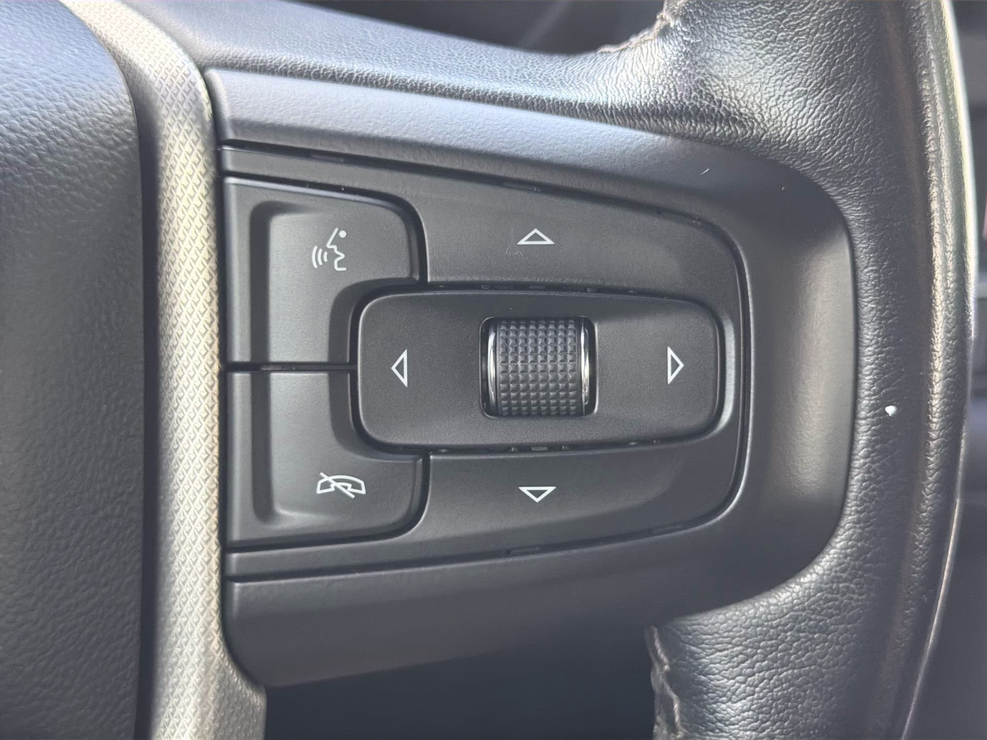 2022 Onyx Black GMC Yukon XL Denali RWD SUV