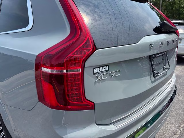 2025 Gray Metallic Volvo XC90 B6 Plus 7-Seater AWD SUV