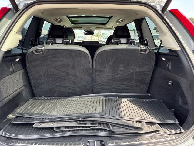 2025 Gray Metallic Volvo XC90 B6 Plus 7-Seater AWD SUV