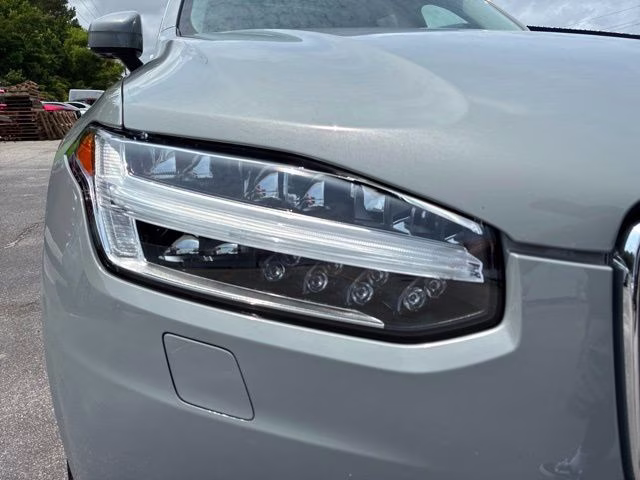 2025 Gray Metallic Volvo XC90 B6 Plus 7-Seater AWD SUV