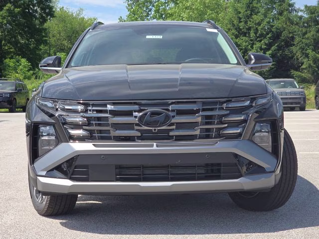 2026 Phantom Black Hyundai Tucson Limited AWD SUV
