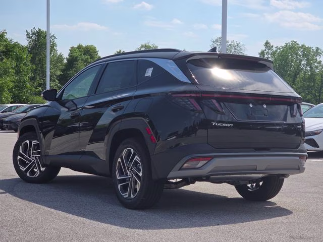 2026 Phantom Black Hyundai Tucson Limited AWD SUV