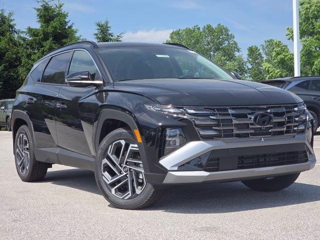 2026 Phantom Black Hyundai Tucson Limited AWD SUV