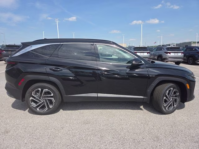 2026 Phantom Black Hyundai Tucson Limited AWD SUV