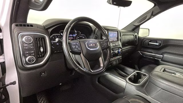 2022 Summit White GMC Sierra 1500 Limited AT4 4X4 Truck