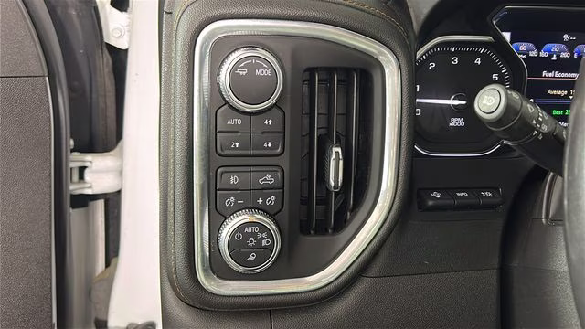 2022 Summit White GMC Sierra 1500 Limited AT4 4X4 Truck
