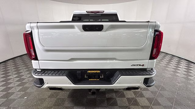 2022 Summit White GMC Sierra 1500 Limited AT4 4X4 Truck