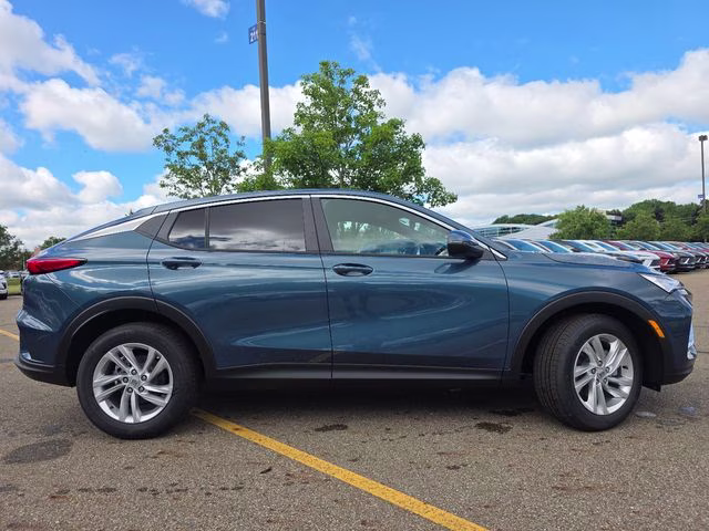 2026 Ocean Blue Metallic Buick Envista Preferred FWD SUV
