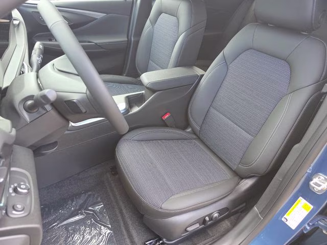 2026 Ocean Blue Metallic Buick Envista Preferred FWD SUV