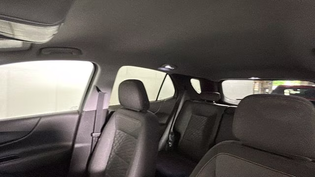 2019 Silver Ice Metallic Chevrolet Equinox LT FWD SUV
